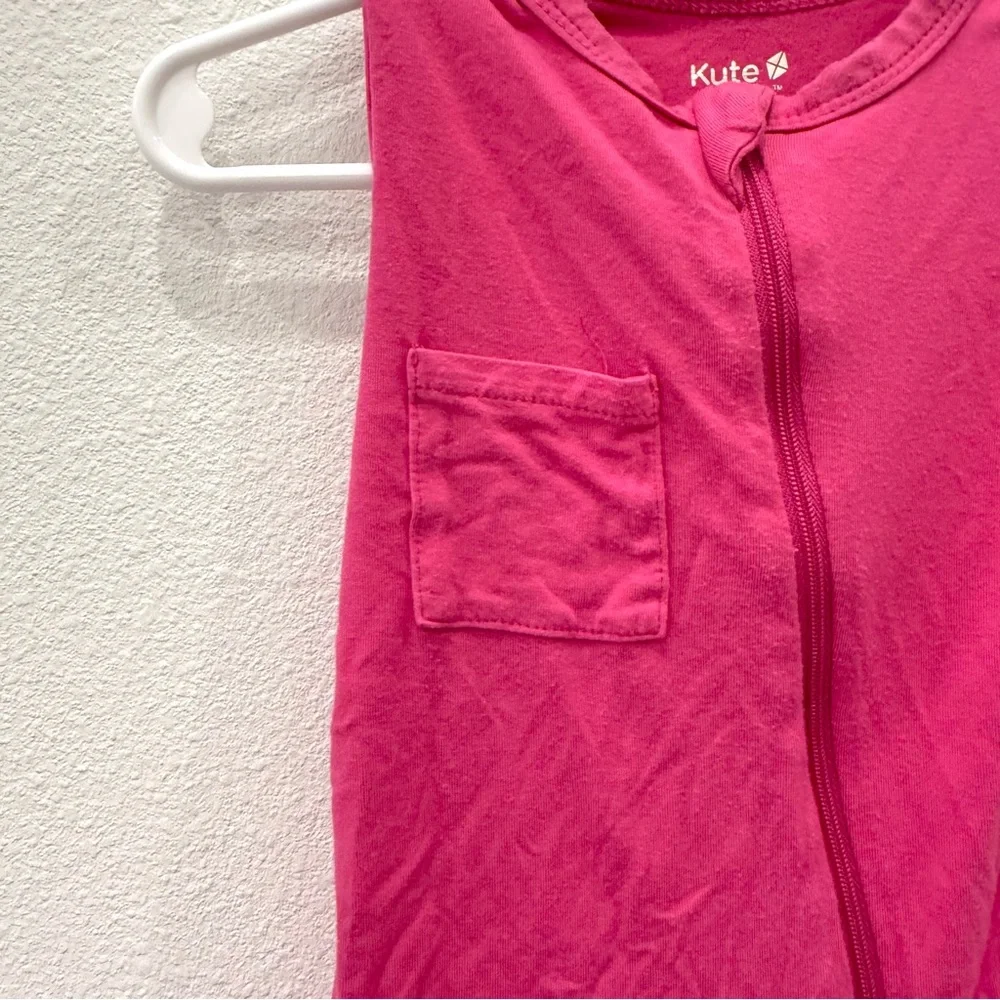 Kyte BABY Zippered Sleeveless Romper in Raspberry 3-6M